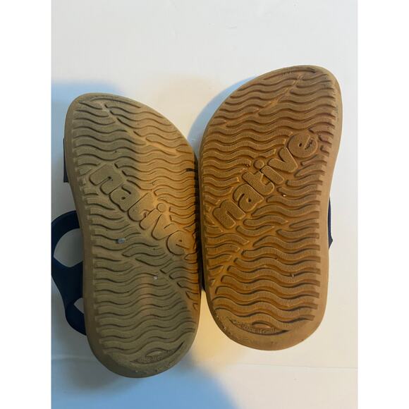 Native charlie sandal blue size 7 - Picture 3 of 8